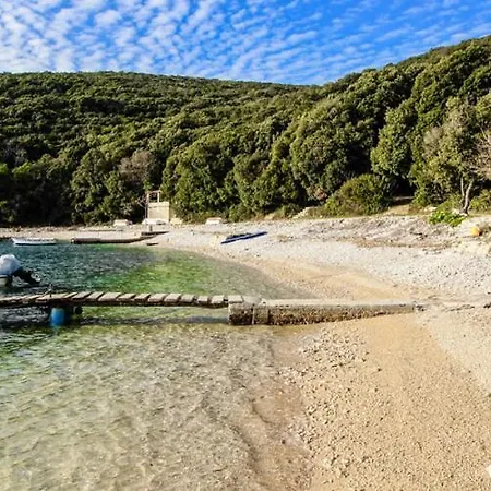 House Maestral Nyaraló Hreljići