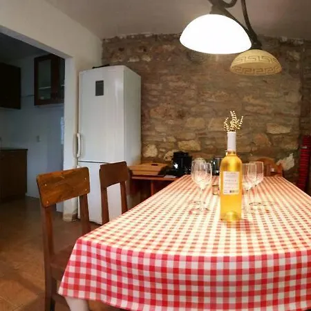 House Maestral Holiday home Hreljici