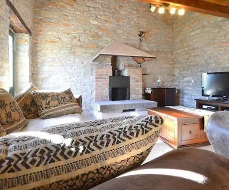 House Maestral With Private Pool * Hreljići