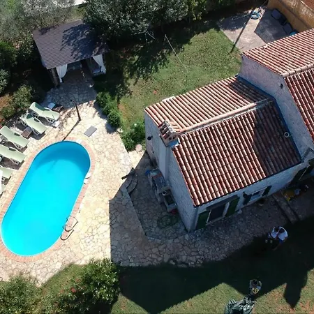 House Maestral With Private Pool * Hreljici